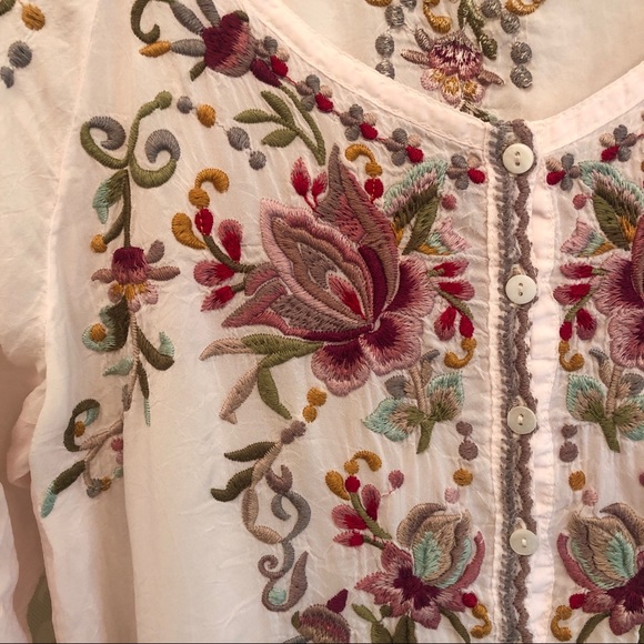 JOHNNY WAS * NWOT Shell Pink Sheer Floral Embroidered Blouse - Picture 3 of 6